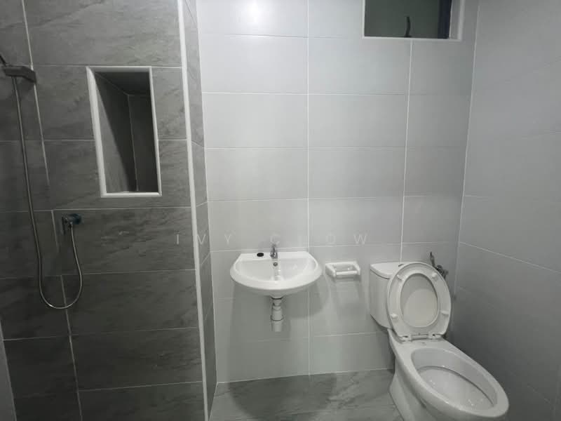 Kondominium untuk Dijual di KSL Residence 2 @ Kangkar Tebrau - Ivy Chow - Bathroom - PropertyGuru.com.my