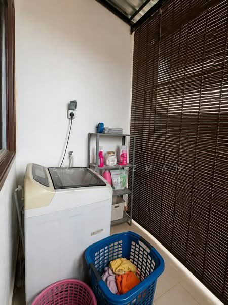 Semi-Detached House for Sale in Kuantan (Pahang) - Izzat Azman - Balcony - PropertyGuru.com.my
