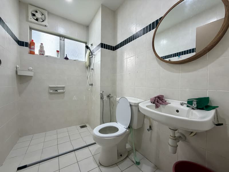 Bungalow House untuk Dijual di Bandar Mahkota Cheras (Cheras) - Aivan Ng - Bathroom - PropertyGuru.com.my
