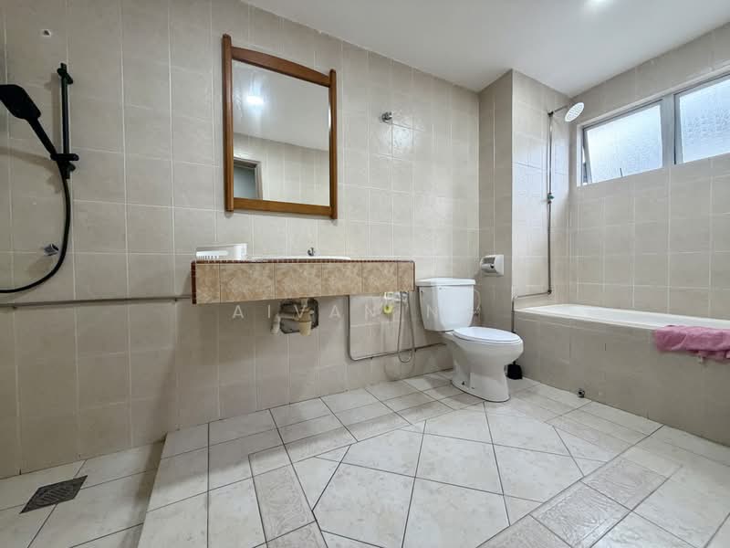 Bungalow House untuk Dijual di Bandar Mahkota Cheras (Cheras) - Aivan Ng - PropertyGuru.com.my