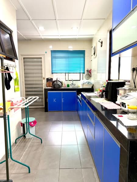 Rumah Teres untuk Dijual di Taman Mayang (Petaling Jaya) - Mike Yap - Kitchen - PropertyGuru.com.my