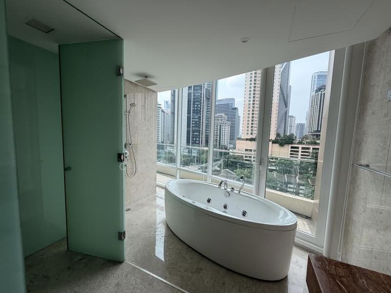 Service Residence for Sale at The Oval - CHRIS LEE - Bathroom - PropertyGuru.com.my