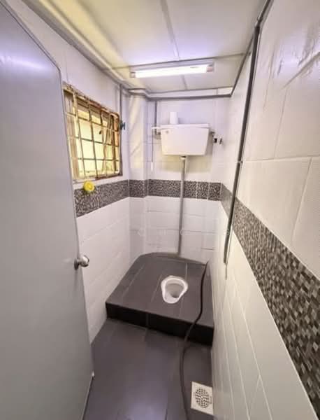 Shop / Office untuk Disewa di Cheras (Selangor) - CK Chong - Bathroom - PropertyGuru.com.my