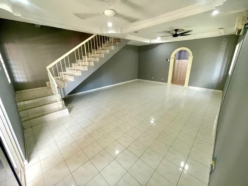 2-storey Terraced House for Sale in Taman Semenyih Mewah (Semenyih) - Tasya Ruslan - PropertyGuru.com.my
