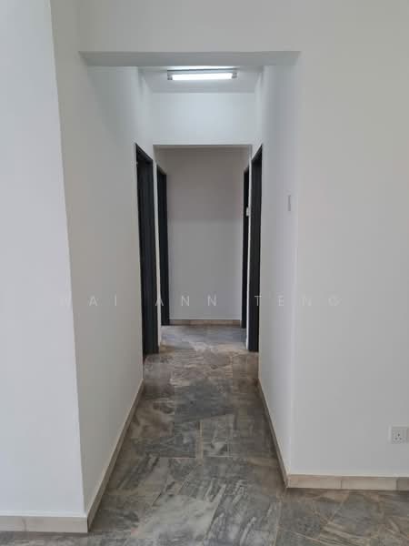 Apartment for Sale at Abadi Indah - Wai Ann Teng - Corridor - PropertyGuru.com.my