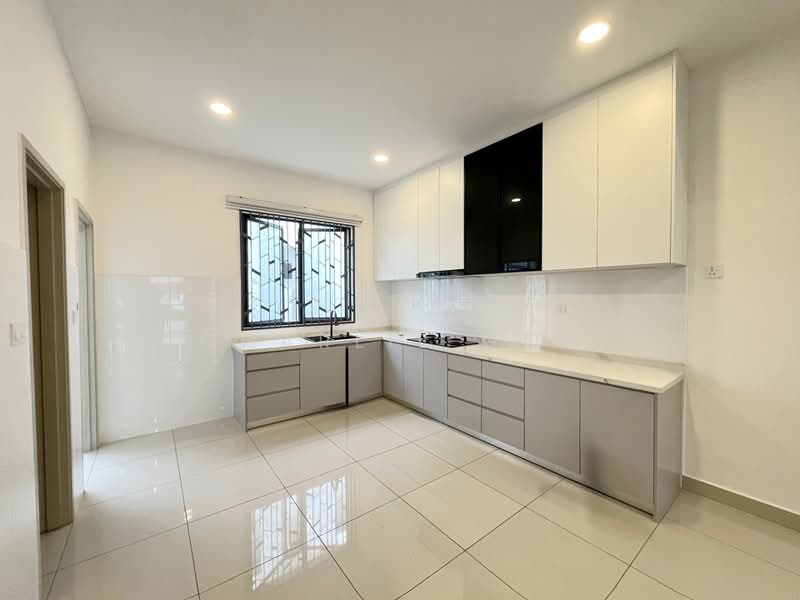 2-storey Terraced House for Rent in Telok Panglima Garang (Selangor) - Charlie Gan - Kitchen - PropertyGuru.com.my