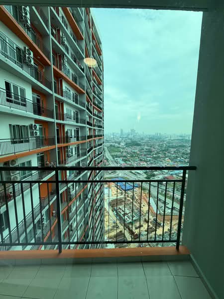 Kediaman Servis untuk Disewa di One 49 Residence - Enoch Liong - Balcony - PropertyGuru.com.my