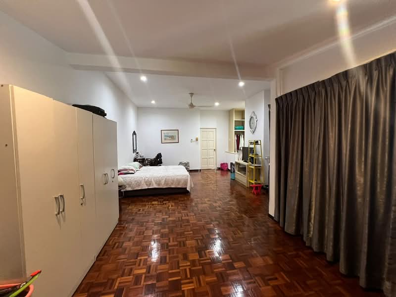 Rumah Teres 2-Tingkat untuk Dijual di Damansara Heights (Kuala Lumpur) - SY Yen - Bedroom - PropertyGuru.com.my