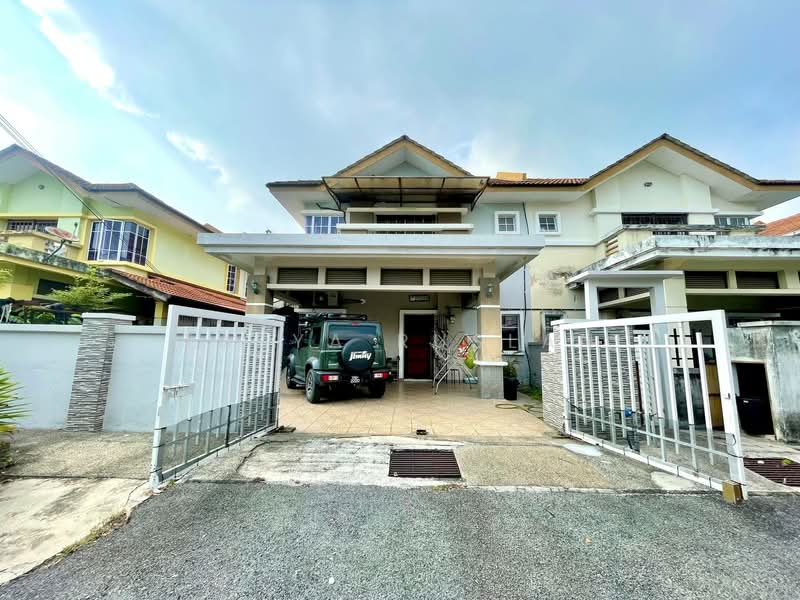 Semi-Detached House for Sale in Bandar Bukit Mahkota (Bangi) - Tasya Ruslan - PropertyGuru.com.my