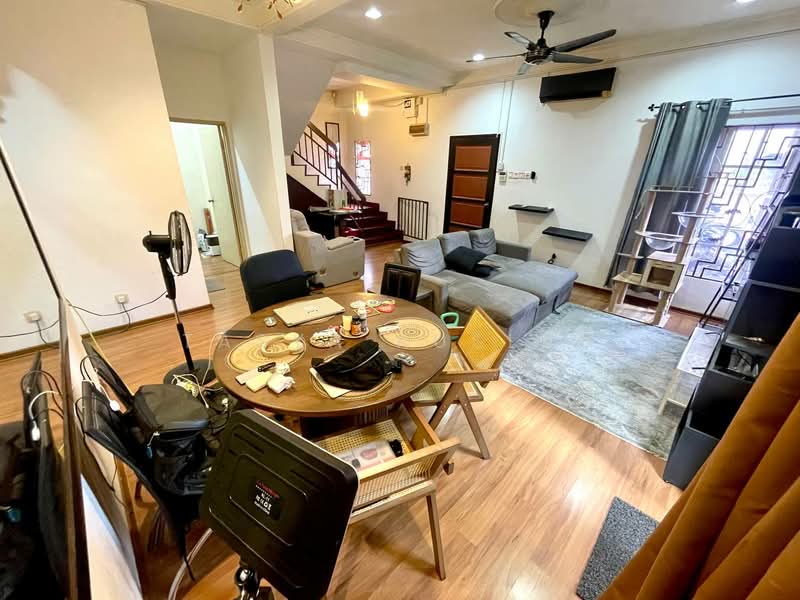 Semi-Detached House for Sale in Bandar Bukit Mahkota (Bangi) - Tasya Ruslan - PropertyGuru.com.my