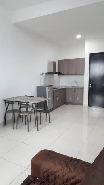 Kediaman Servis untuk Disewa di Kiara Plaza - Holiday Lew - Kitchen - PropertyGuru.com.my