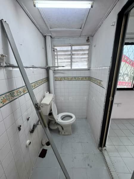 2.5-storey Terraced House for Sale in Taman Sri Sinar (Segambut) - Desmond Tang - Bathroom - PropertyGuru.com.my