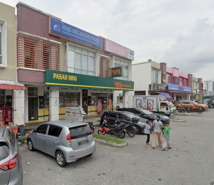Shop for Sale in Semenyih (Selangor) - Sky Lim - Exterior - PropertyGuru.com.my