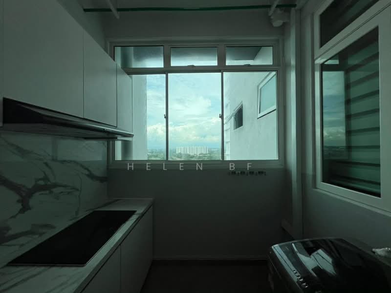 Kediaman Servis untuk Dijual di Parkland Residence - Helen BF - Kitchen - PropertyGuru.com.my