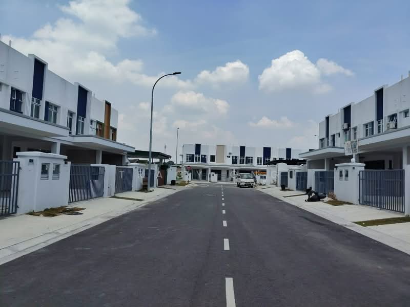 Rumah Teres 2-Tingkat untuk Disewa di Bandar Dato Onn (Tebrau) - Tracy Ong - Exterior - PropertyGuru.com.my