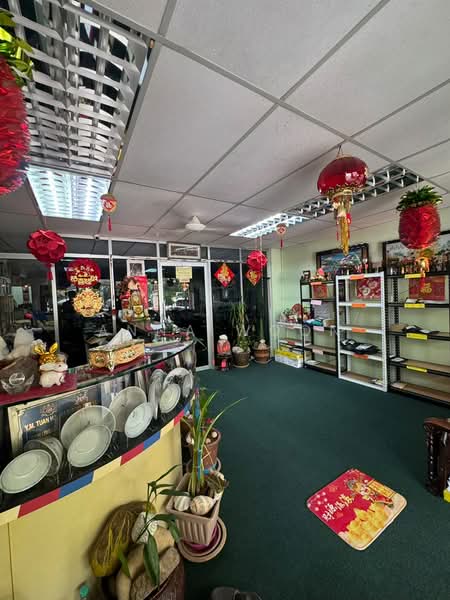 Shop for Sale in Bandar Selesa Jaya (Skudai) - Anna Woon - Interior - PropertyGuru.com.my
