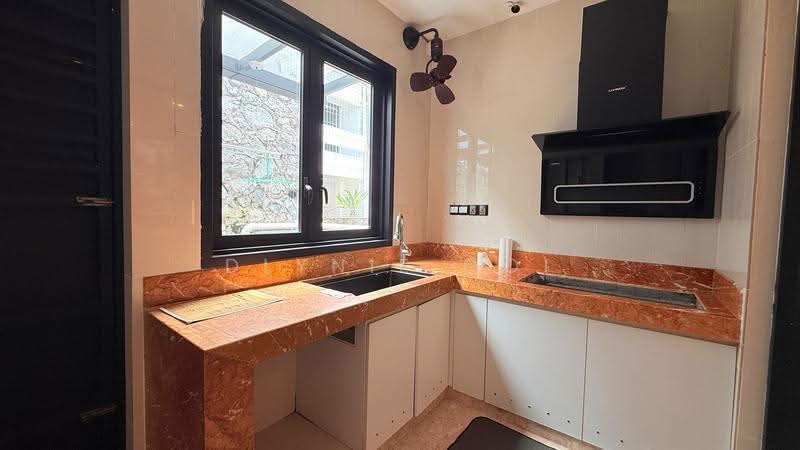 Rumah Teres 2-Tingkat untuk Dijual di Taman Desa (Kuala Lumpur) - Dlynie Ooi - Kitchen - PropertyGuru.com.my