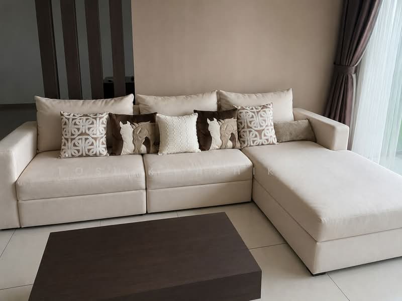 Condominium for Rent at Molek Pine 4 - Toshiki Ashikaga - Living Room - PropertyGuru.com.my