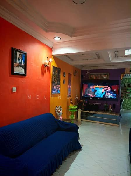 1-storey Terraced House for Sale in Taman Universiti (Skudai) - Melinda Ee - Living Room - PropertyGuru.com.my
