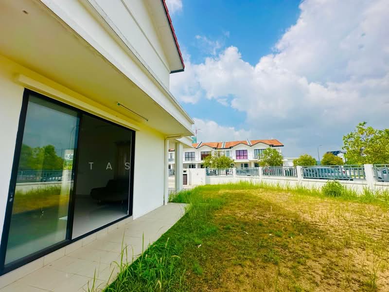 Rumah Teres 2-Tingkat untuk Dijual di Alam Sari (Bangi) - Tasya Ruslan - PropertyGuru.com.my