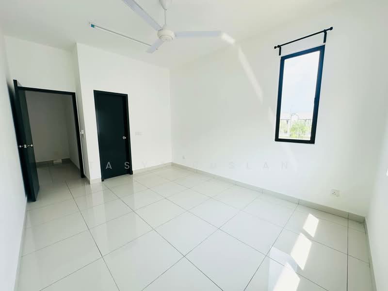 Rumah Teres 2-Tingkat untuk Dijual di Alam Sari (Bangi) - Tasya Ruslan - PropertyGuru.com.my