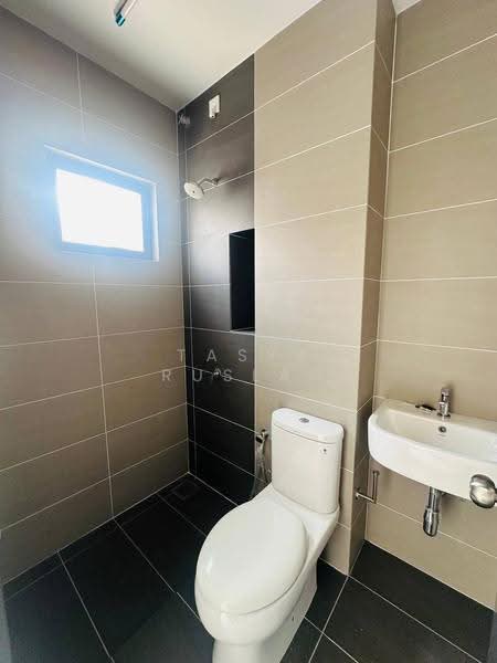 Rumah Teres 2-Tingkat untuk Dijual di Alam Sari (Bangi) - Tasya Ruslan - PropertyGuru.com.my