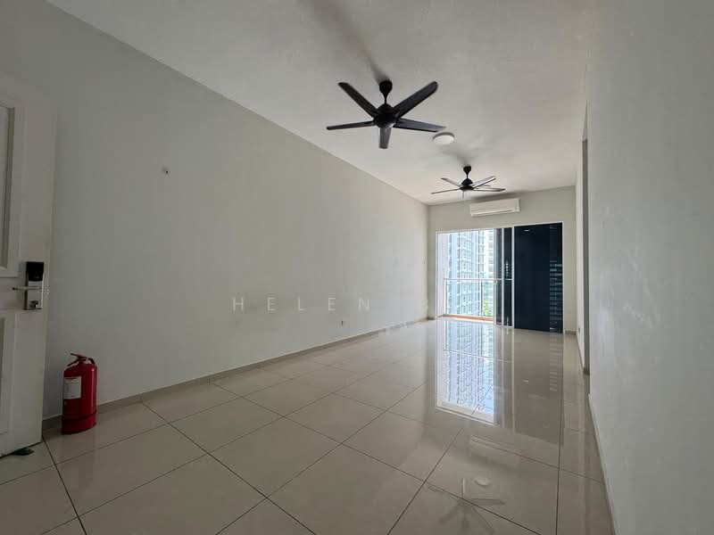 Kediaman Servis untuk Dijual di Parkland Residence - Helen BF - Living Room - PropertyGuru.com.my
