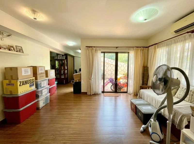 Bungalow House for Sale in Seksyen 16 (Petaling Jaya) - Afiqah zaidi - Living Room - PropertyGuru.com.my