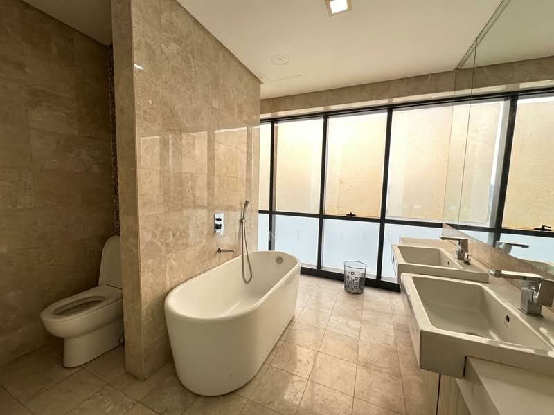 Kediaman Servis untuk Disewa di The Elements - Vincent Lee - Bathroom - PropertyGuru.com.my