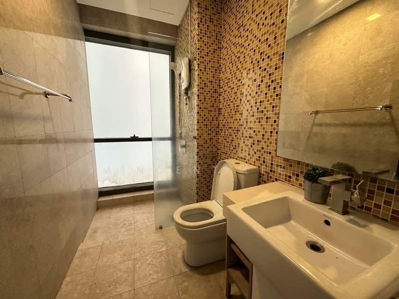 Kediaman Servis untuk Disewa di The Elements - Vincent Lee - Bathroom - PropertyGuru.com.my