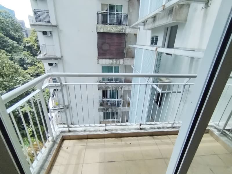 Kediaman Servis untuk Disewa di Metropolitan Square - Owen Loke - Balcony - PropertyGuru.com.my
