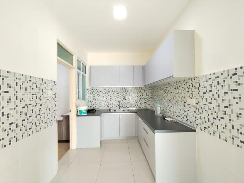 Kediaman Servis untuk Disewa di Metropolitan Square - Owen Loke - Kitchen - PropertyGuru.com.my