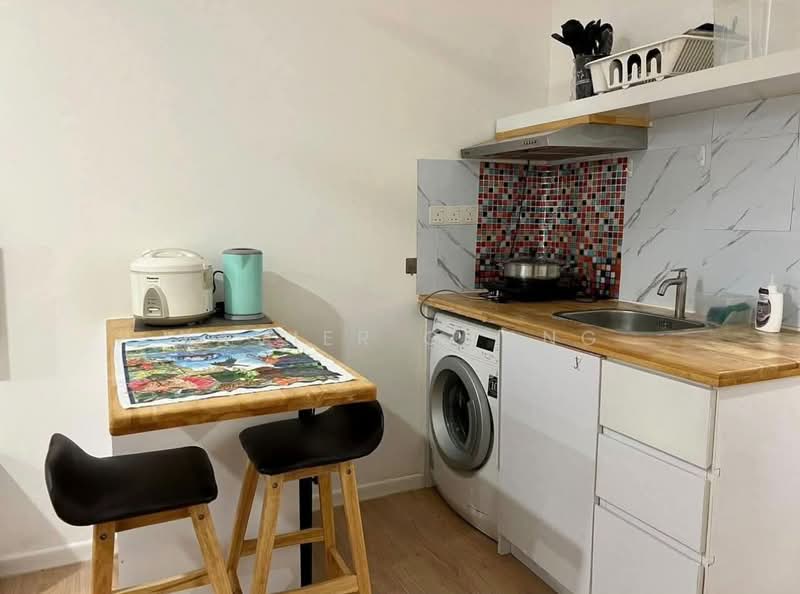 Kondominium untuk Disewa di Lakefront Residence - Xavier Chong - Kitchen - PropertyGuru.com.my