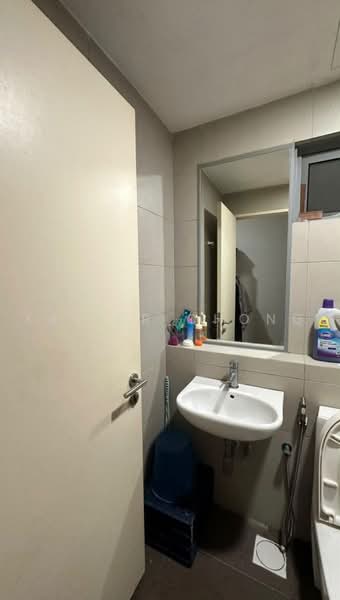 Kondominium untuk Disewa di Lakefront Residence - Xavier Chong - Bathroom - PropertyGuru.com.my