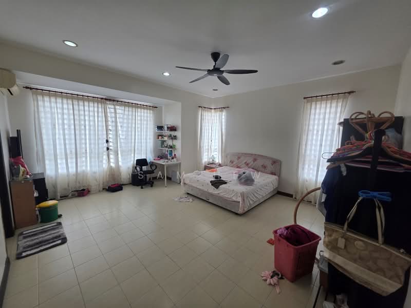 Semi-Detached House for Sale in Semenyih (Selangor) - Sam Hew - Bedroom - PropertyGuru.com.my