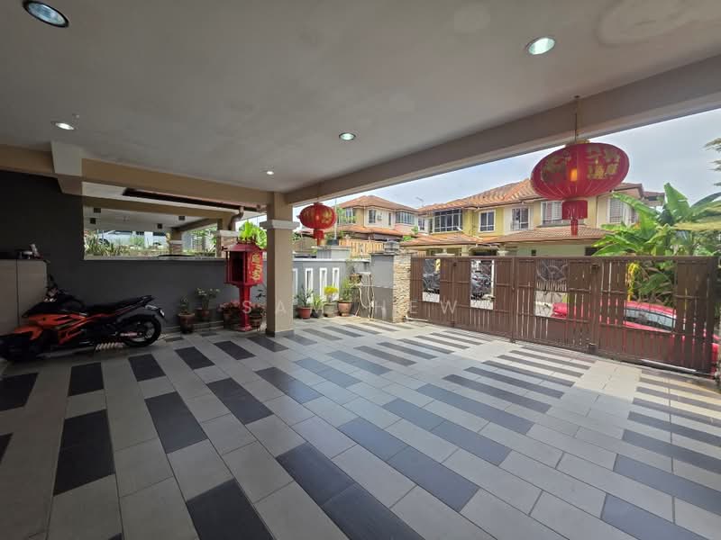 Semi-Detached House for Sale in Semenyih (Selangor) - Sam Hew - Exterior - PropertyGuru.com.my