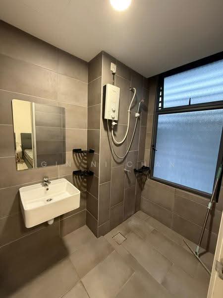 Kondominium untuk Disewa di Riana South - Gin Ni Chan - Bathroom - PropertyGuru.com.my