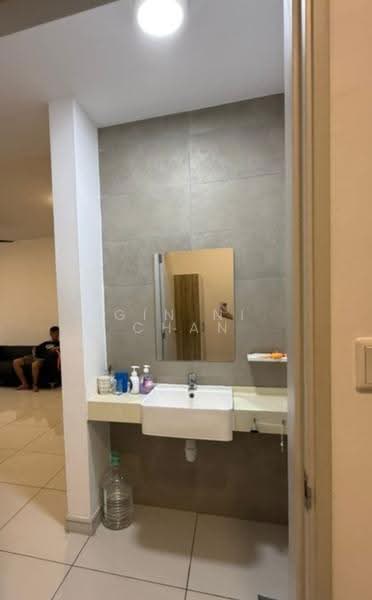 Kondominium untuk Disewa di Riana South - Gin Ni Chan - Bathroom - PropertyGuru.com.my