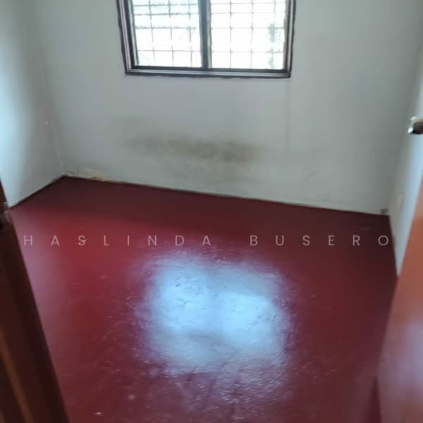 Rumah Teres 1-Tingkat untuk Disewa di Rawang (Selangor) - Haslinda Busero - 3rd bedroom - PropertyGuru.com.my