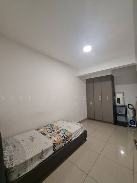 Kediaman Servis untuk Disewa di Eclipse Residence @ Pan'gaea - Noor Zalifa Binti Zakaria - Bedroom - PropertyGuru.com.my