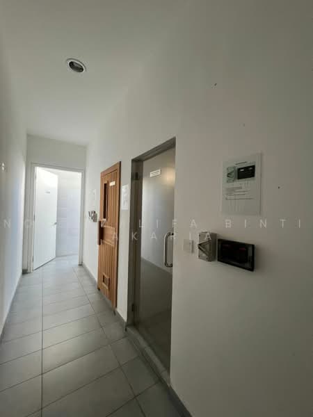 Kediaman Servis untuk Disewa di Eclipse Residence @ Pan'gaea - Noor Zalifa Binti Zakaria - Corridor - PropertyGuru.com.my