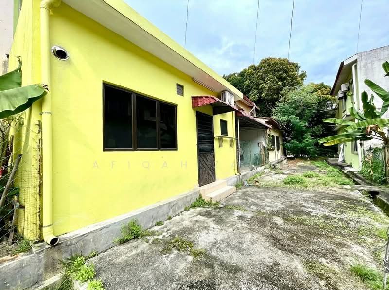 2-storey Terraced House for Sale in Seksyen 8 (Bandar Baru Bangi) - Afiqah zaidi - Exterior - PropertyGuru.com.my