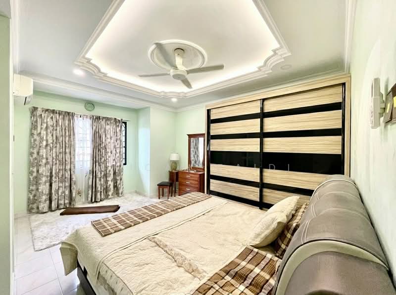 2-storey Terraced House for Sale in Seksyen 8 (Bandar Baru Bangi) - Afiqah zaidi - Bedroom - PropertyGuru.com.my