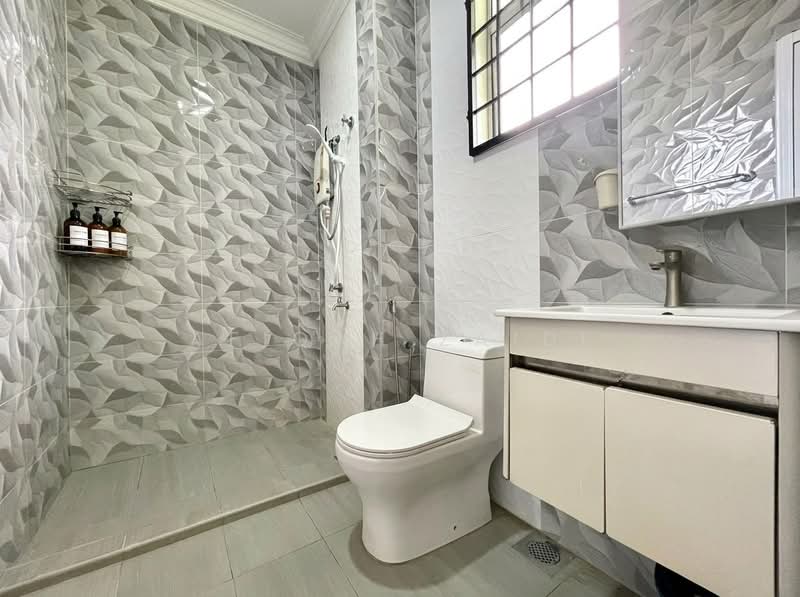 2-storey Terraced House for Sale in Seksyen 8 (Bandar Baru Bangi) - Afiqah zaidi - Bathroom - PropertyGuru.com.my