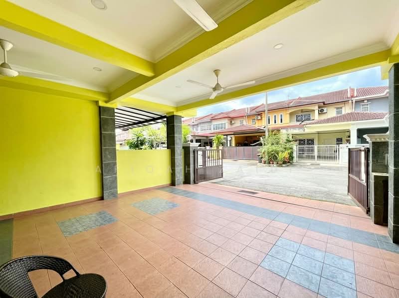 2-storey Terraced House for Sale in Seksyen 8 (Bandar Baru Bangi) - Afiqah zaidi - Exterior - PropertyGuru.com.my