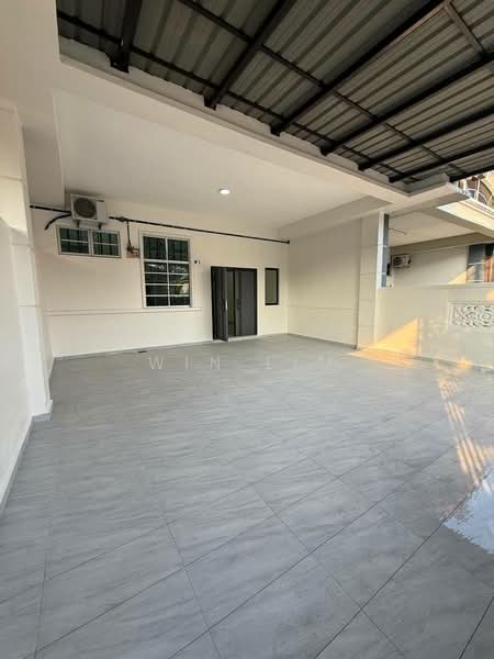 1-storey Terraced House for Sale in Taman Saleng Gaya (Kulai) - Win Lim - Exterior - PropertyGuru.com.my