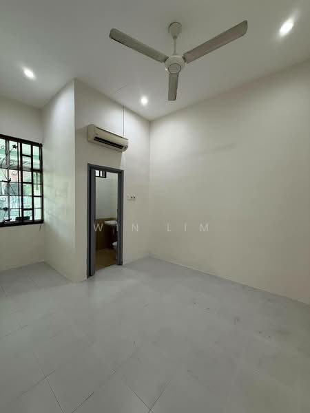 1-storey Terraced House for Sale in Taman Saleng Gaya (Kulai) - Win Lim - Interior - PropertyGuru.com.my
