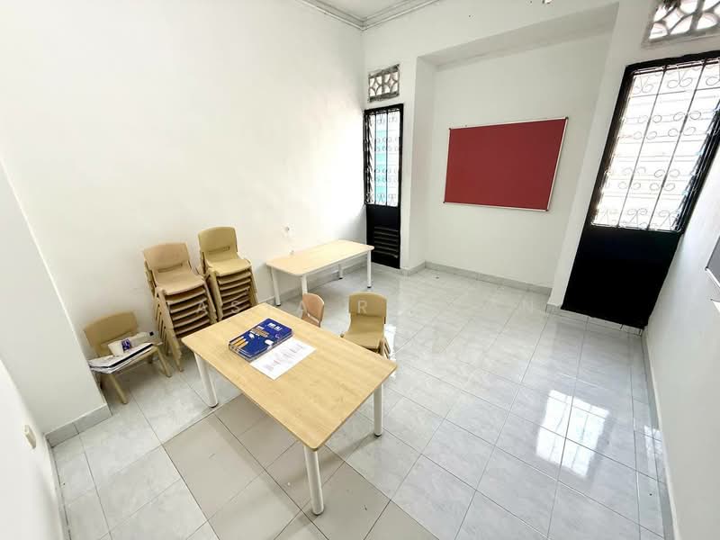 Rumah Teres 2-Tingkat untuk Dijual di Taman Maluri (Cheras) - Tasya Ruslan - PropertyGuru.com.my