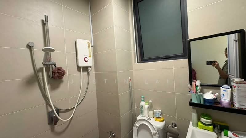 Kediaman Servis untuk Dijual di Fortune Perdana - Justin Lai - Bathroom - PropertyGuru.com.my