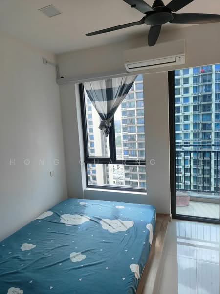 Kediaman Servis untuk Disewa di Country Garden Central Park - Hong Charng Lee - Bedroom - PropertyGuru.com.my
